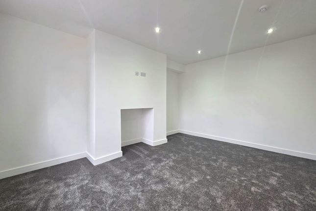 Room 2, 5, Lime Tree Avenue, Sheffield photo 5