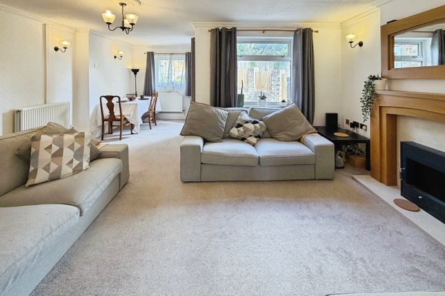 17, Sherbourne Avenue, Chesterfield photo 3