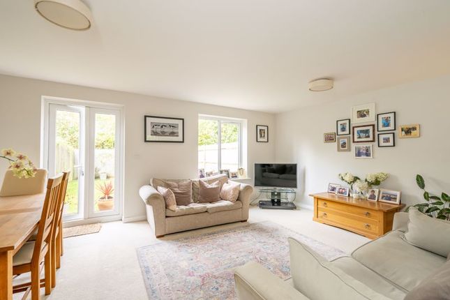 18, Baileys Way, Chichester photo 2