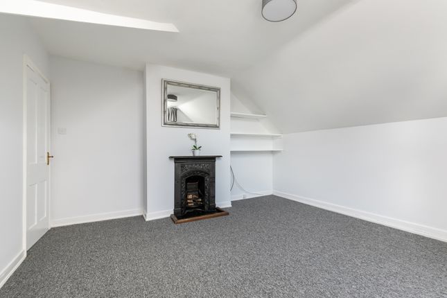 Flat to rent in Cheriton Road, Winchester