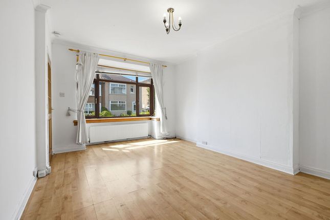 2 Elgin Gardens, Glasgow photo 3