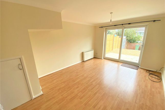 24, Applewood Drive, Grantham photo 3