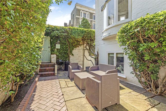 Thumbnail Detached house for sale in Cathcart Road, Chelsea