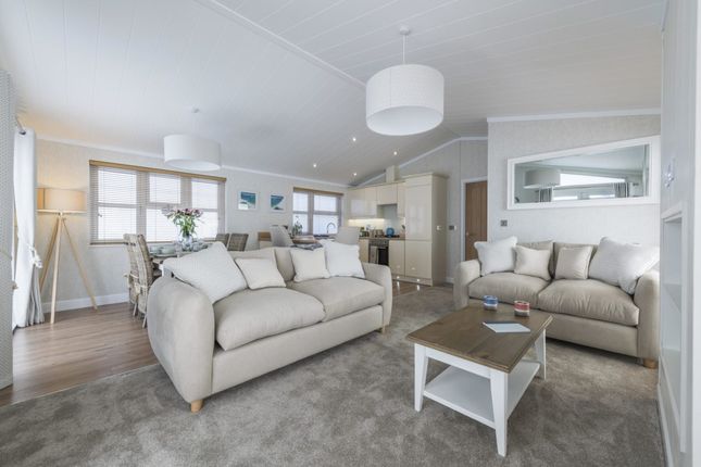 Coast View Shaldon- Wessex-Classic-299000