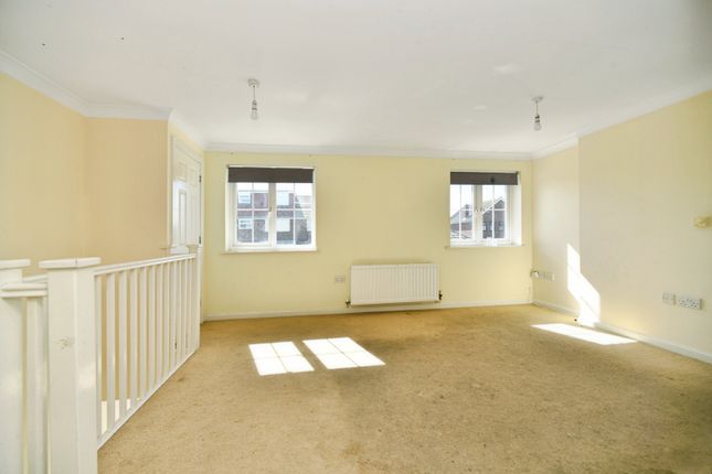 18, Roundhouse Crescent, East Sussex photo 4