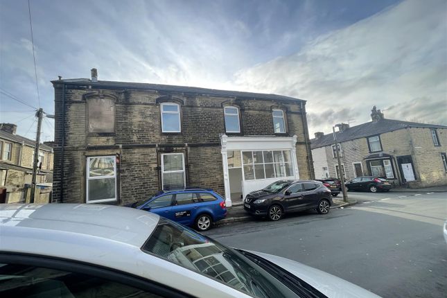 Studio house on 4, Bright Street, Burnley, £174,995