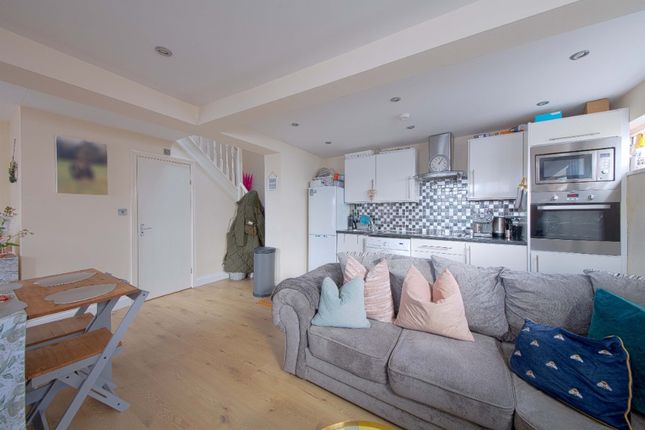 1B, Belmont Vale, Maidenhead photo 4