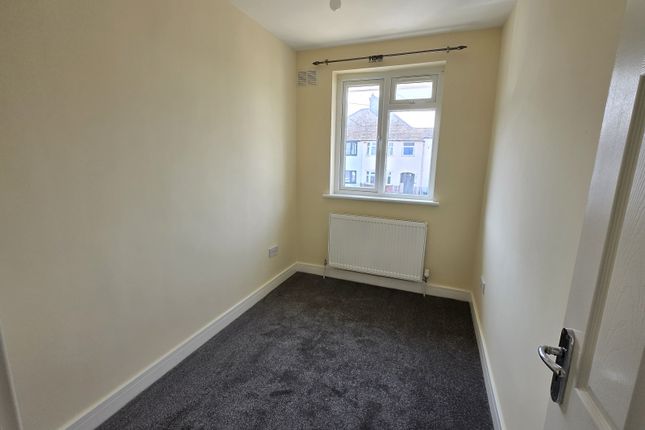Mitcham photo 4