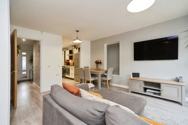 74, Fairfield Street, Leeds photo 4