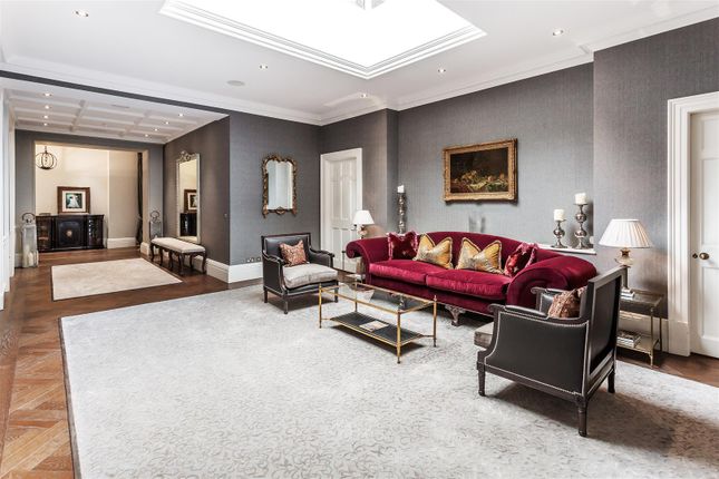 Flat for sale in Albury Park Mansion, Guildford, Surrey