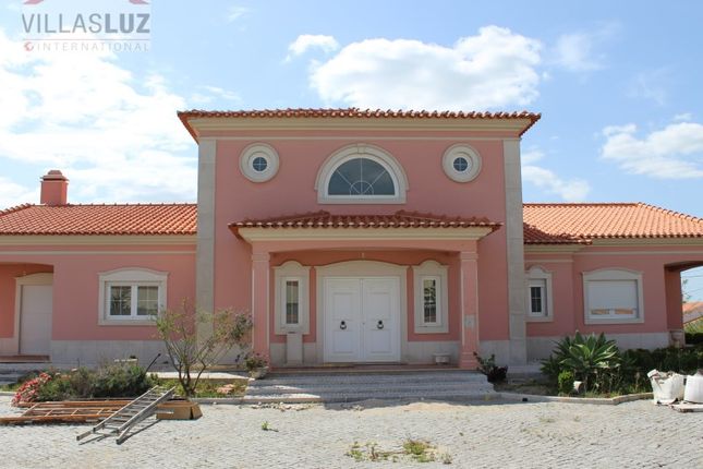 Detached house for sale in Casais De Santa Helena, A Dos Francos, Caldas Da Rainha