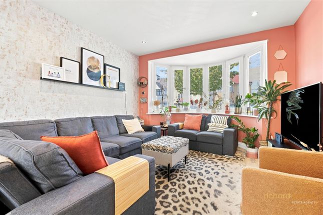 3, Rudyard Grove, London photo 3
