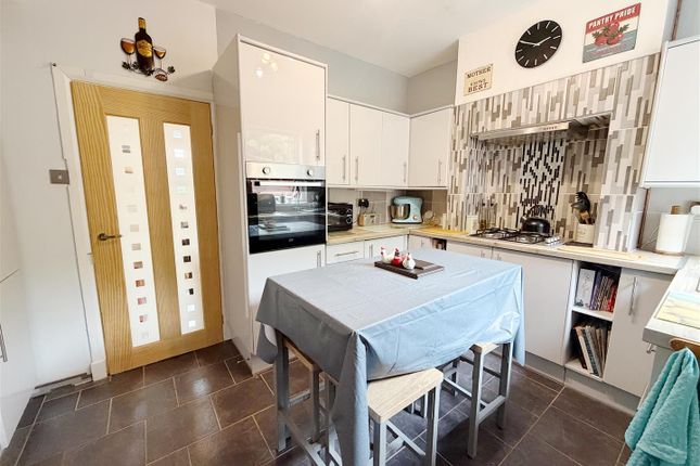 4, Lancaster Terrace, Wrexham photo 2
