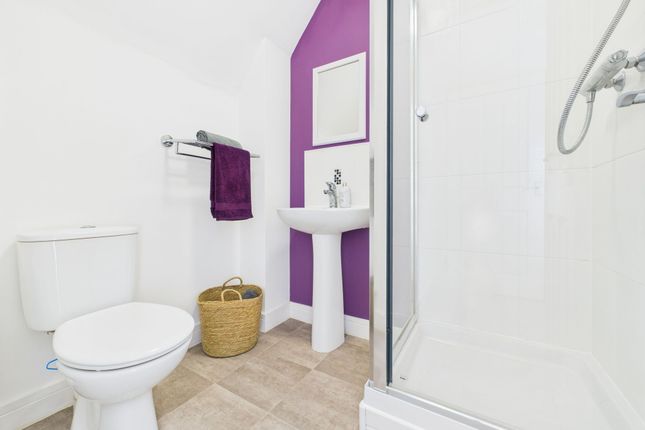 En-Suite (Bedroom Two)