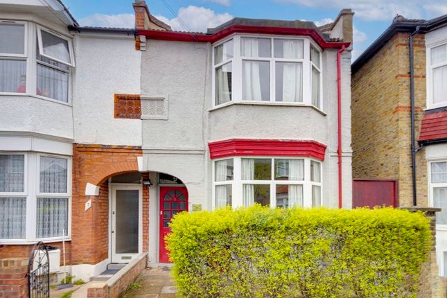 Thumbnail Terraced house for sale in Wimborne Road, London