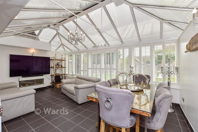 1, Kingfisher Close, Iwade photo 3