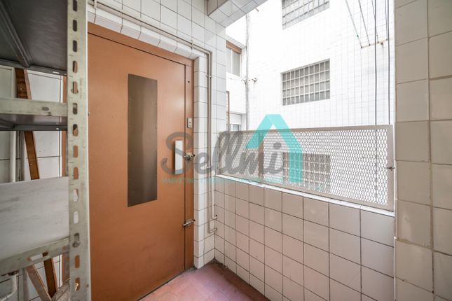 Apartment for sale in Calle Conde De Toreno 33004, Oviedo, Asturias