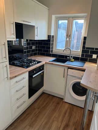 Flat 9, Rosslyn Court, Stanford-le-Hope photo 2