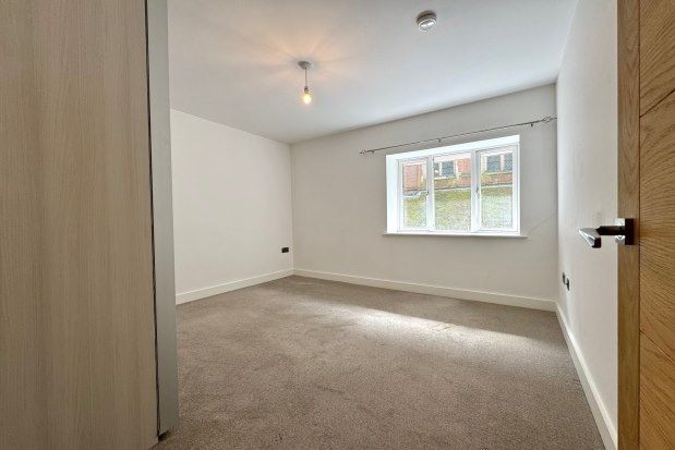 Flat to rent in Florence Road, Brighton