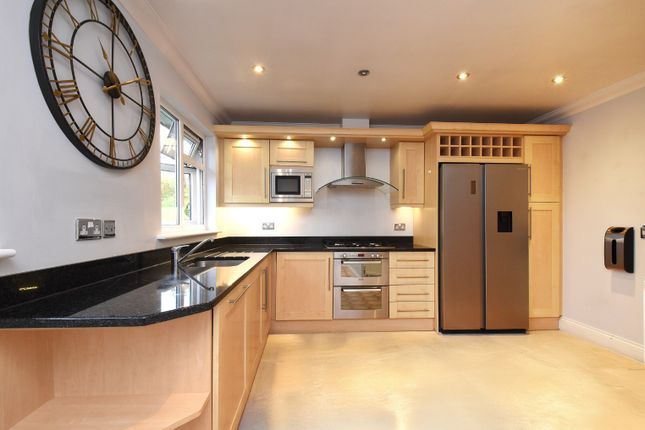 Markham Court, Beckenham photo 5