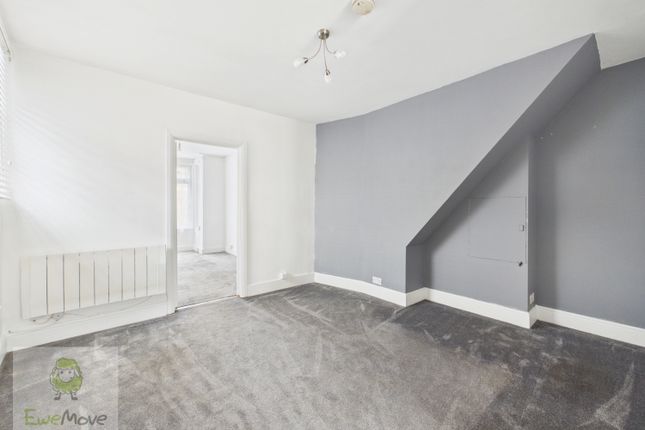 117a, Cliffe Road, Rochester photo 3