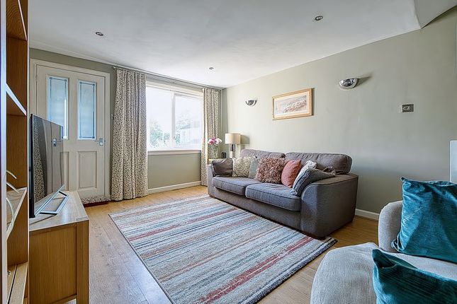 14, Laverock Drive, Penicuik photo 4