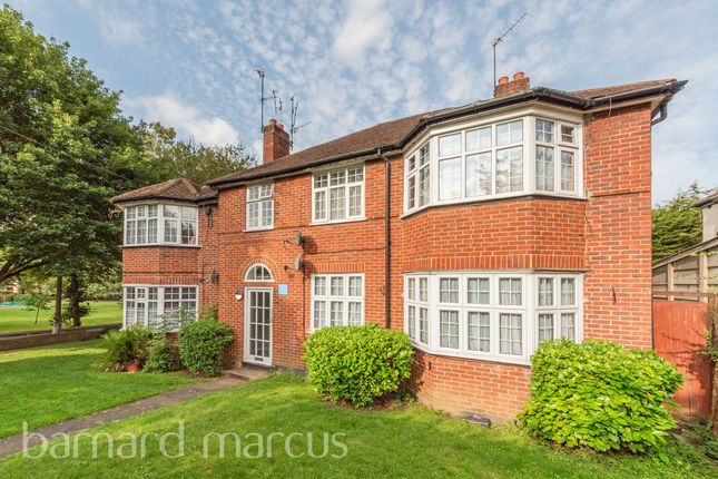 Flat for sale in Angel Hill, Sutton