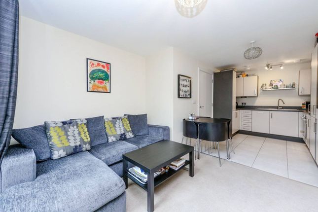 Thumbnail Flat to rent in Pooles Park, Finsbury Park, London