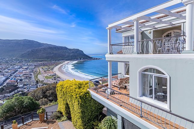 Detached house for sale in Contour Road, Fish Hoek, Cape Town, Western Cape, South Africa