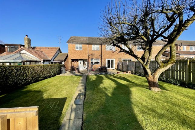 8, Elmfield Road, Hurworth photo 2