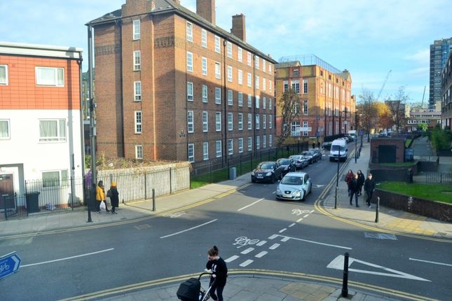 3 Bedroom Flat With Sep Lounge In Prime Location
