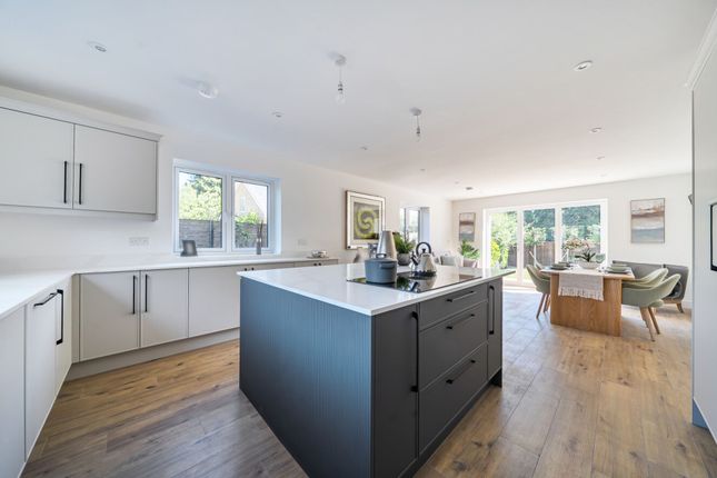 64a Henwood Green Road, Pembury photo 3