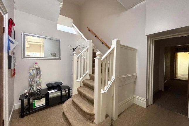 Flat 4, Birley Hall, 15, Burlington Road, Swanage photo 2