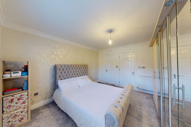 Town house for sale in Sunderland Road, South Shields