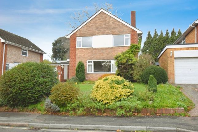 Thumbnail Detached house for sale in Sherwood Close, Heavitree, Exeter