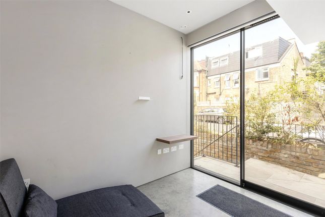 1A, Nascot Street, London photo 4