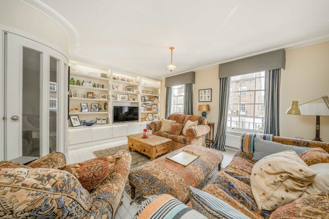 Terraced house for sale in Chiswick Mall, London