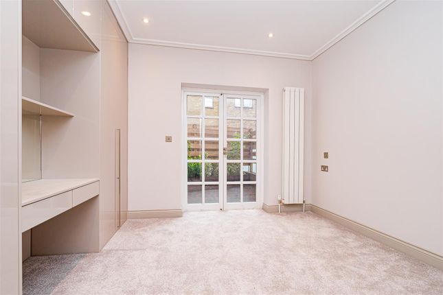 Flat 1, 7A, Pratt Mews, London photo 4