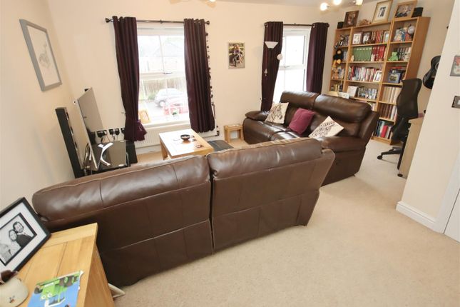 End terrace house for sale in Bucklands Grove, Chippenham