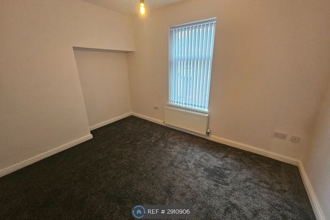 B St Johns Crescent Upstairs Flat, Darlington photo 4