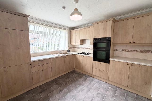 81, Rothwell Crescent, Stockton-On-Tees photo 3