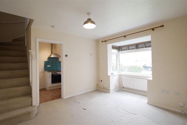 25, Gainsborough Drive, St Ives photo 2