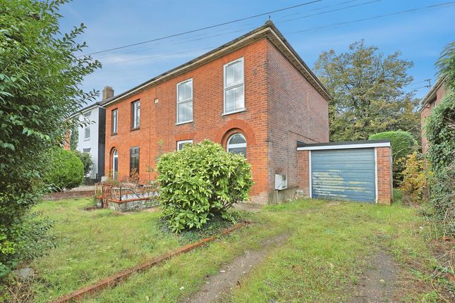 3-bed semi-detached on Hall Road, Norwich, £240,000