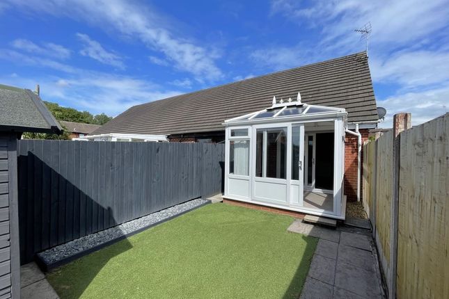21, Severn Close, Biddulph photo 4