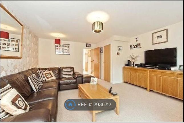 Frederick Place, Curo Park Frogmore, St Albans photo 3