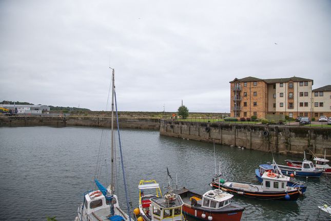 Flat for sale in Lord Gambier Wharf, Kirkcaldy