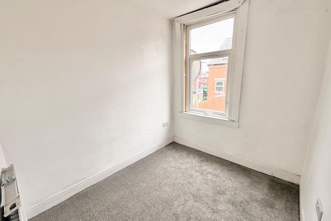 7, Trafford Avenue, Leeds photo 4