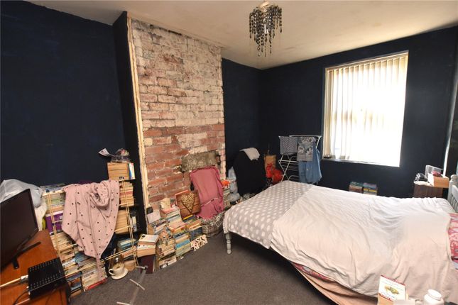 20, Recreation Crescent, West Yorkshire photo 4