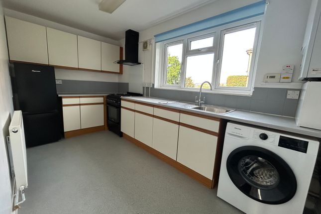 46, South Terrace, Dorking photo 3