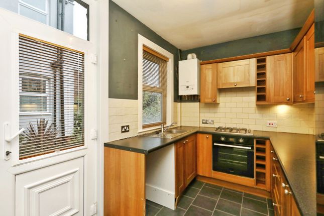 53, Sandford Grove Road, Sheffield photo 2